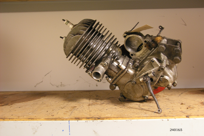 240165 Motorblok merk onbekend