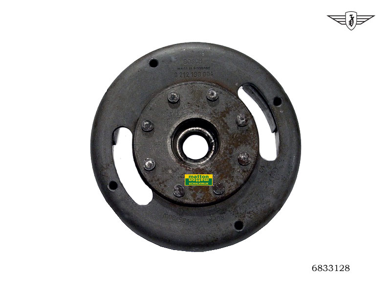 6836100 Vliegwiel Bosch Zundapp KS125/175WC 6836100 Vliegwiel Bosch Zundapp KS125/175WC